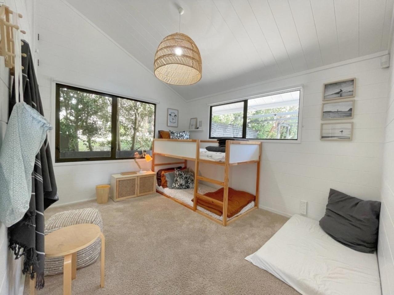 Seaview Estate - Stay Waiheke Onetangi Экстерьер фото