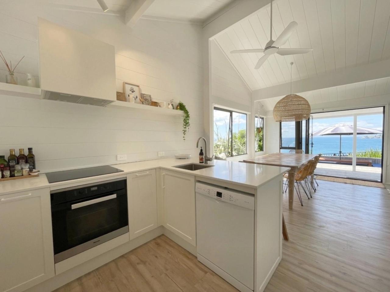 Seaview Estate - Stay Waiheke Onetangi Экстерьер фото